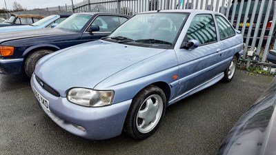 Lot 6 - 1995 Ford Escort RS2000