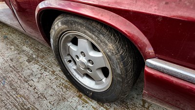 Lot 8 - 1994 Jaguar XJ-S 4.0 Litre