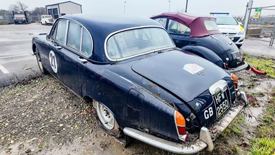 Lot 23 - 1966 Jaguar S-Type