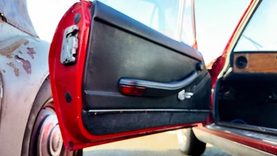 Lot 15 - 1971 Triumph Stag