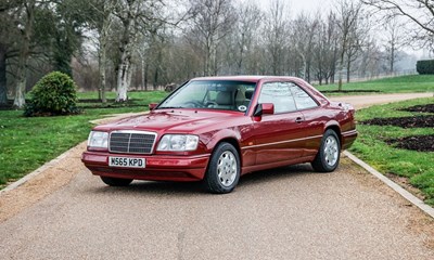Lot 283 - 1995 Mercedes-Benz E220 Coupé