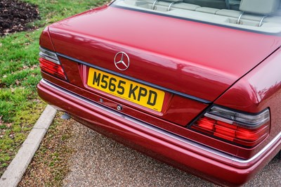Lot 283 - 1995 Mercedes-Benz E220 Coupé