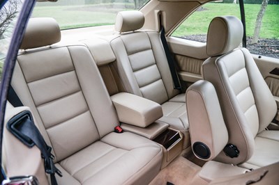Lot 283 - 1995 Mercedes-Benz E220 Coupé
