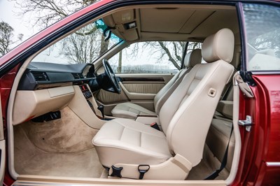 Lot 283 - 1995 Mercedes-Benz E220 Coupé