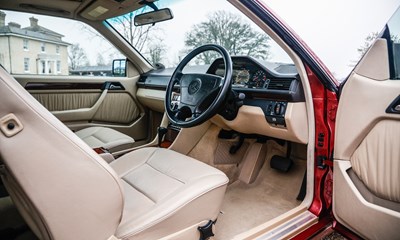 Lot 283 - 1995 Mercedes-Benz E220 Coupé
