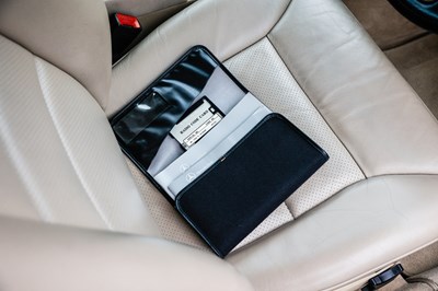 Lot 283 - 1995 Mercedes-Benz E220 Coupé