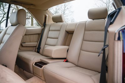 Lot 283 - 1995 Mercedes-Benz E220 Coupé