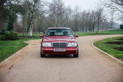 Lot 283 - 1995 Mercedes-Benz E220 Coupé
