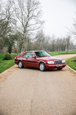 Lot 283 - 1995 Mercedes-Benz E220 Coupé