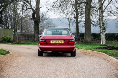 Lot 283 - 1995 Mercedes-Benz E220 Coupé