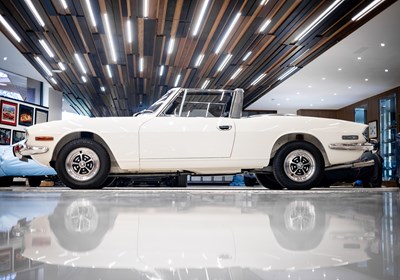 Lot 198 - 1971 Triumph Stag Mk. I