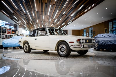 Lot 198 - 1971 Triumph Stag Mk. I