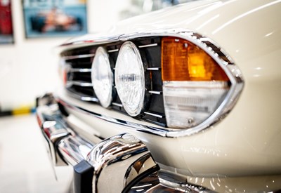 Lot 198 - 1971 Triumph Stag Mk. I