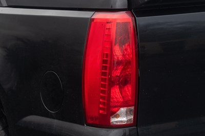 Lot 128 - 2010 Cadillac Escalade EXT Pick-up