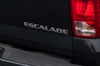 Lot 128 - 2010 Cadillac Escalade EXT Pick-up