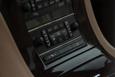 Lot 128 - 2010 Cadillac Escalade EXT Pick-up