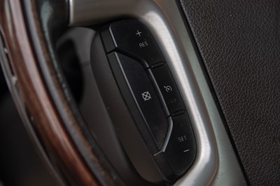Lot 128 - 2010 Cadillac Escalade EXT Pick-up