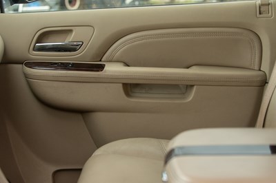 Lot 128 - 2010 Cadillac Escalade EXT Pick-up