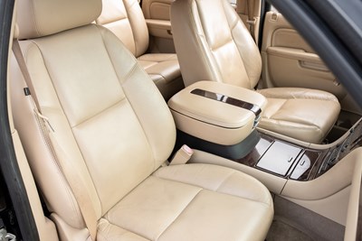 Lot 128 - 2010 Cadillac Escalade EXT Pick-up
