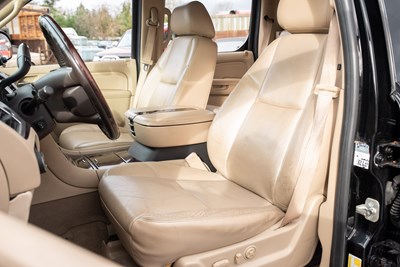Lot 128 - 2010 Cadillac Escalade EXT Pick-up