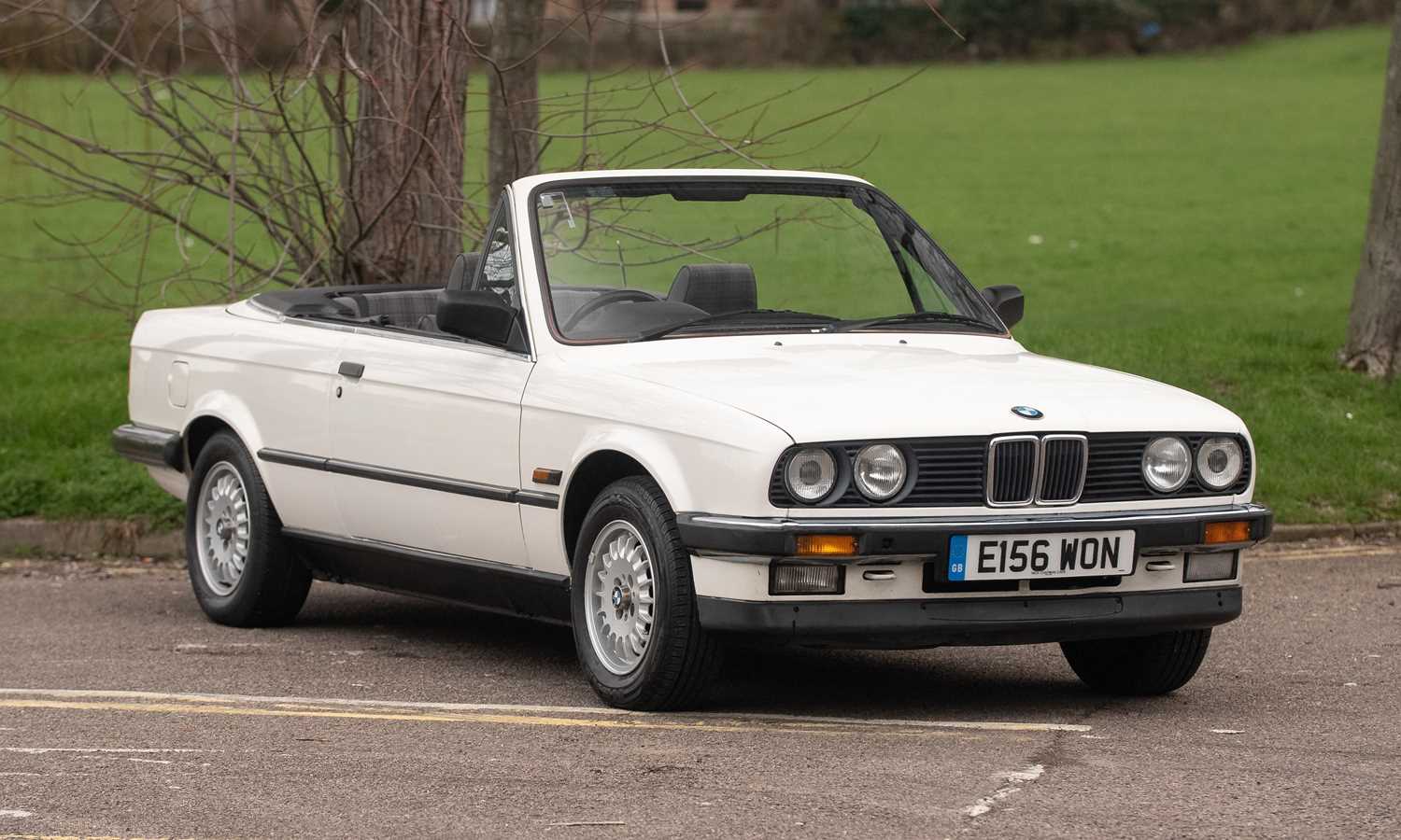 Lot 189 - 1987 BMW 320i Convertible