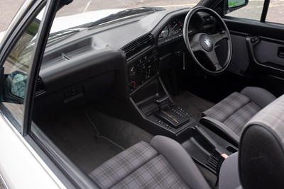 Lot 189 - 1987 BMW 320i Convertible