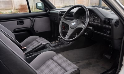 Lot 189 - 1987 BMW 320i Convertible
