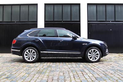 Lot 260 - 2017 Bentley Bentayga