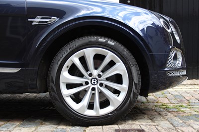 Lot 260 - 2017 Bentley Bentayga