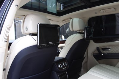 Lot 260 - 2017 Bentley Bentayga
