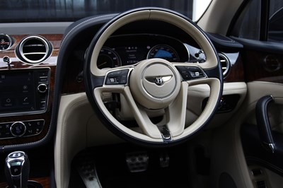 Lot 260 - 2017 Bentley Bentayga