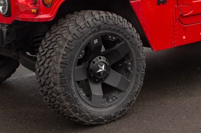Lot 226 - 1995 Hummer H1