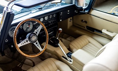Lot 268 - 1970 Jaguar E-Type Series II Roadster