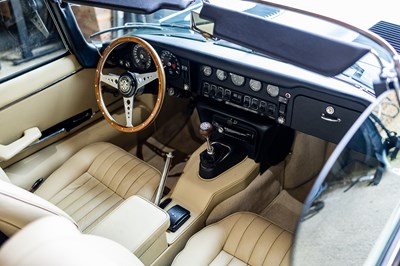 Lot 268 - 1970 Jaguar E-Type Series II Roadster