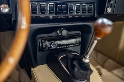 Lot 268 - 1970 Jaguar E-Type Series II Roadster