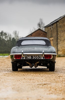 Lot 268 - 1970 Jaguar E-Type Series II Roadster