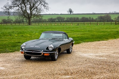 Lot 268 - 1970 Jaguar E-Type Series II Roadster