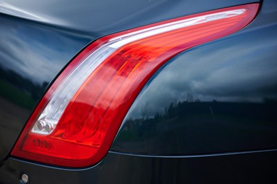 Lot 285 - 2010 Jaguar XJ V8 Premium Luxury (5.0 litre)