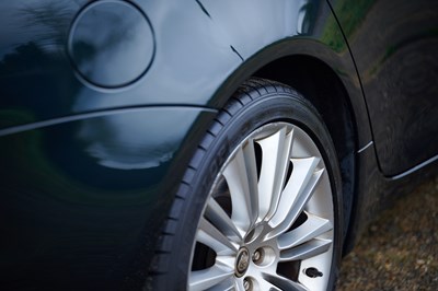 Lot 285 - 2010 Jaguar XJ V8 Premium Luxury (5.0 litre)