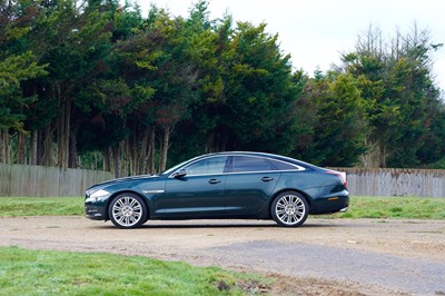 Lot 285 - 2010 Jaguar XJ V8 Premium Luxury (5.0 litre)