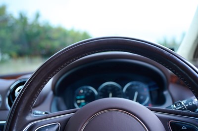 Lot 285 - 2010 Jaguar XJ V8 Premium Luxury (5.0 litre)