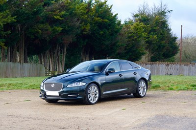 Lot 285 - 2010 Jaguar XJ V8 Premium Luxury (5.0 litre)