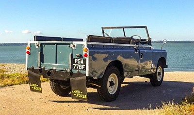Lot 225 - 1968 Land Rover Series II A 109"