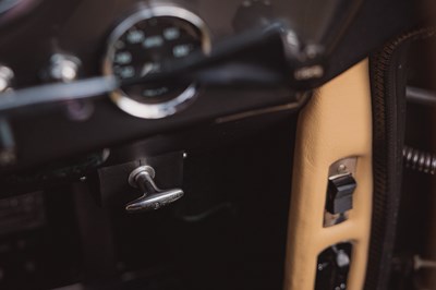Lot 243 - 1968 Aston Martin DB6 Volante