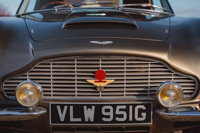 Lot 243 - 1968 Aston Martin DB6 Volante
