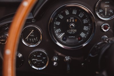 Lot 243 - 1968 Aston Martin DB6 Volante
