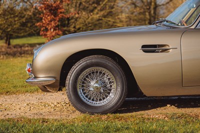 Lot 243 - 1968 Aston Martin DB6 Volante