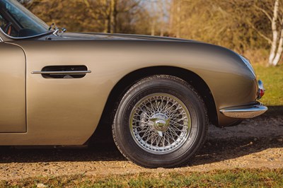 Lot 243 - 1968 Aston Martin DB6 Volante