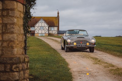 Lot 243 - 1968 Aston Martin DB6 Volante
