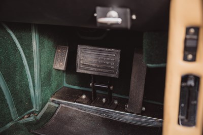 Lot 243 - 1968 Aston Martin DB6 Volante